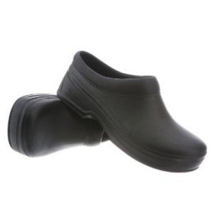 KLOGS Footwear-Springfield Non Slip Comfort Clogs-Black Size 7